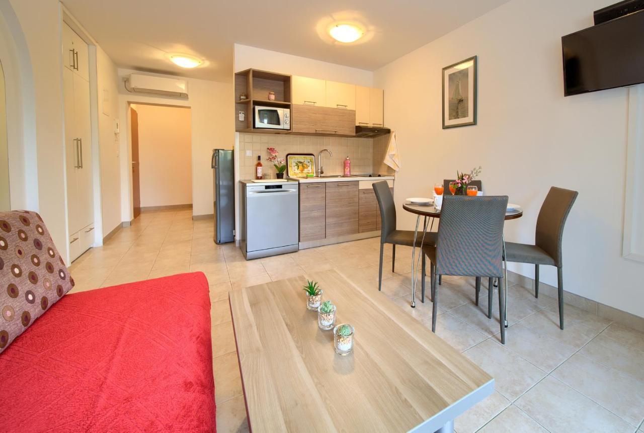 Apartments Ivica Krk Island Šilo Dış mekan fotoğraf